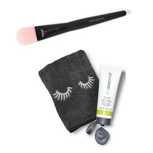 NIB Mary Kay Clear Proof Deep Cleansing Charcoal Mask with applicator and cloth